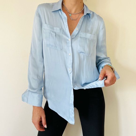 Banana Republic Blue Dillon Classic Fit button down Shirt - Picture 2 of 6